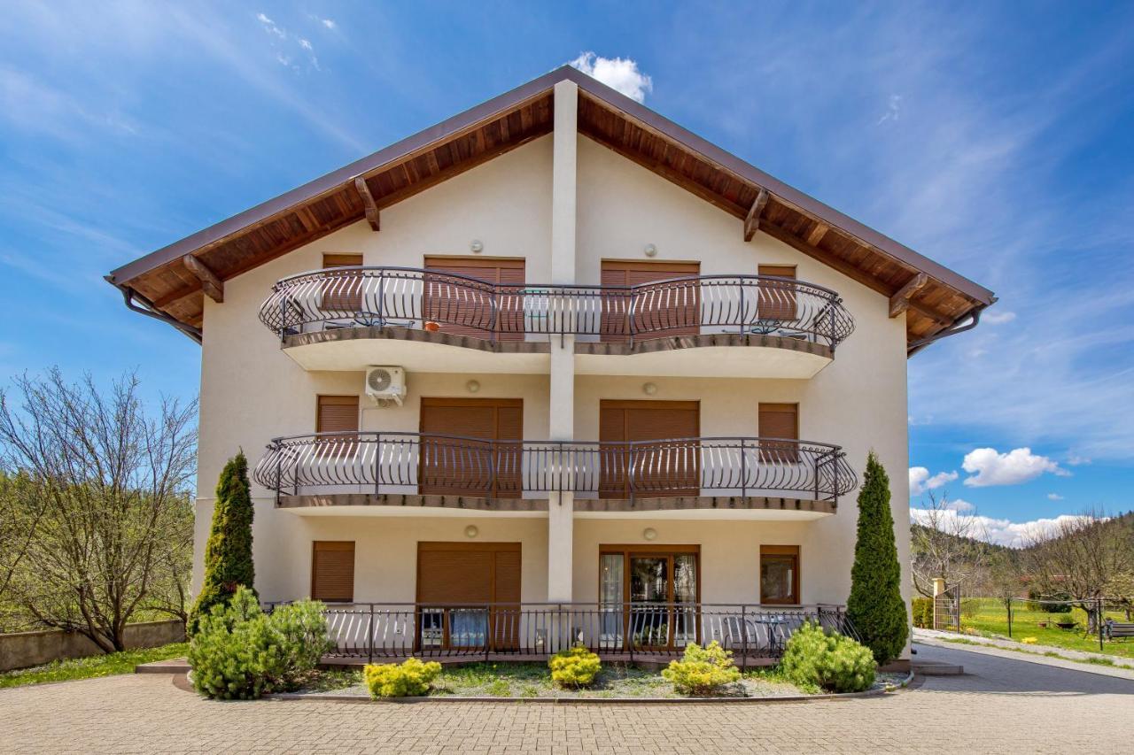 Apartment Roko Vrata